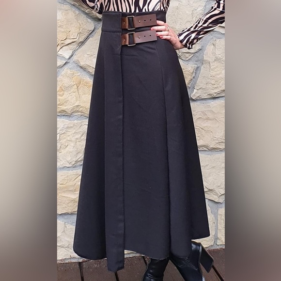 NEW NWT black maxi skirt size M - Picture 2 of 4